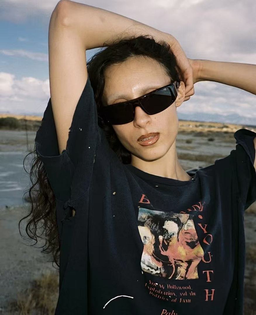 Paly Hollywood Blaming Youth Graphic Cropped T-Shirt