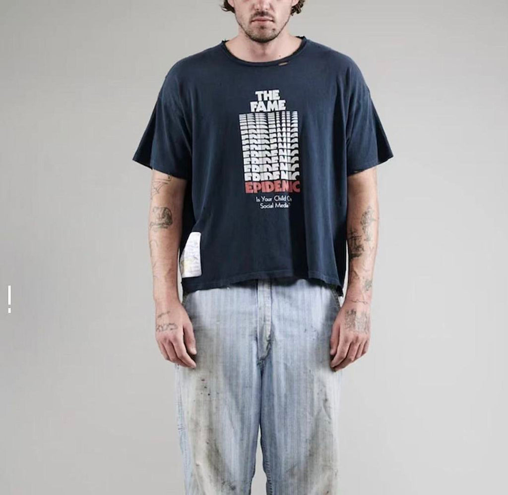 Paly Hollywood The Fame Epidemic Graphic Cropped T-Shirt