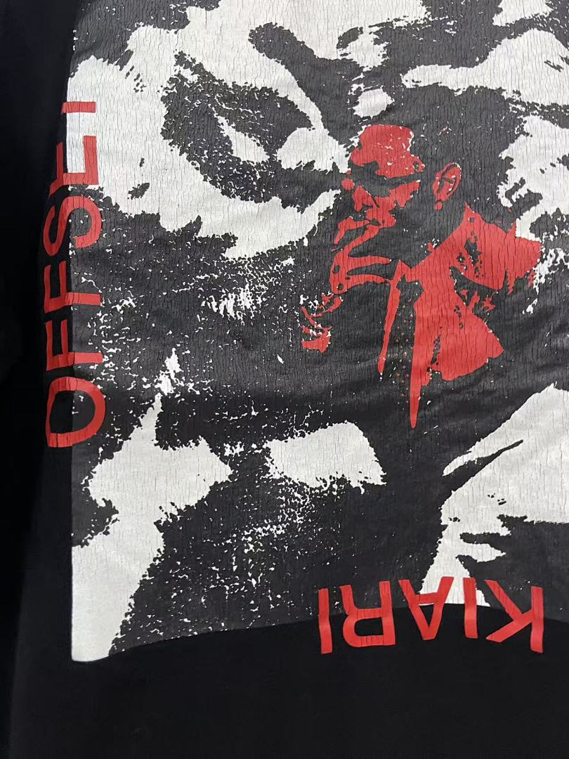 Paly Hollywood Kiari Offset Graphic T-Shirt