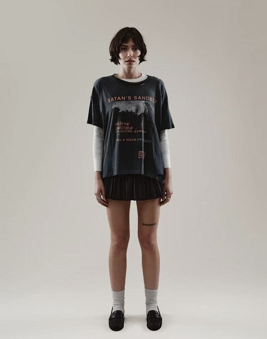Paly Hollywood Satan's Sandbox Graphic Cropped T-Shirt