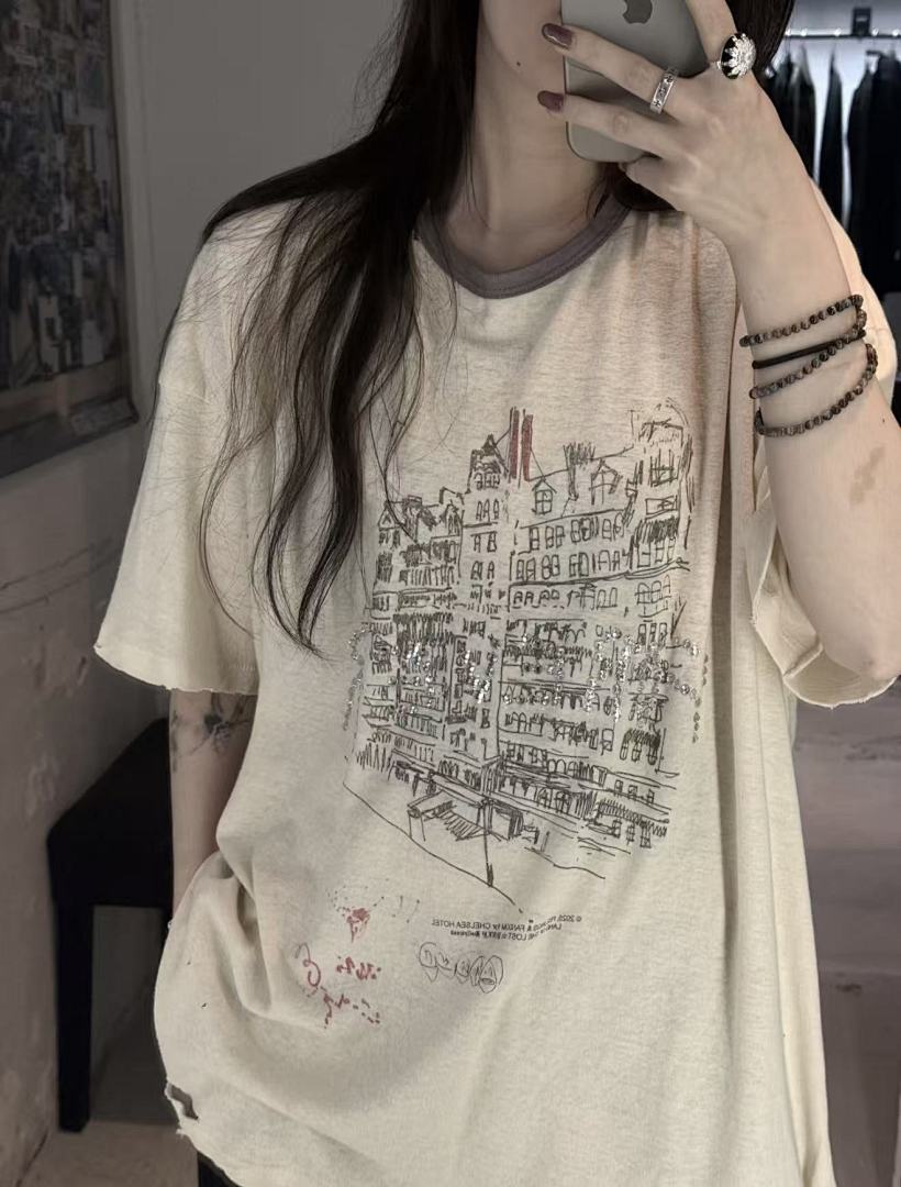 Paly Hollywood Chelsea Hotel Graphic Cropped T-Shirt