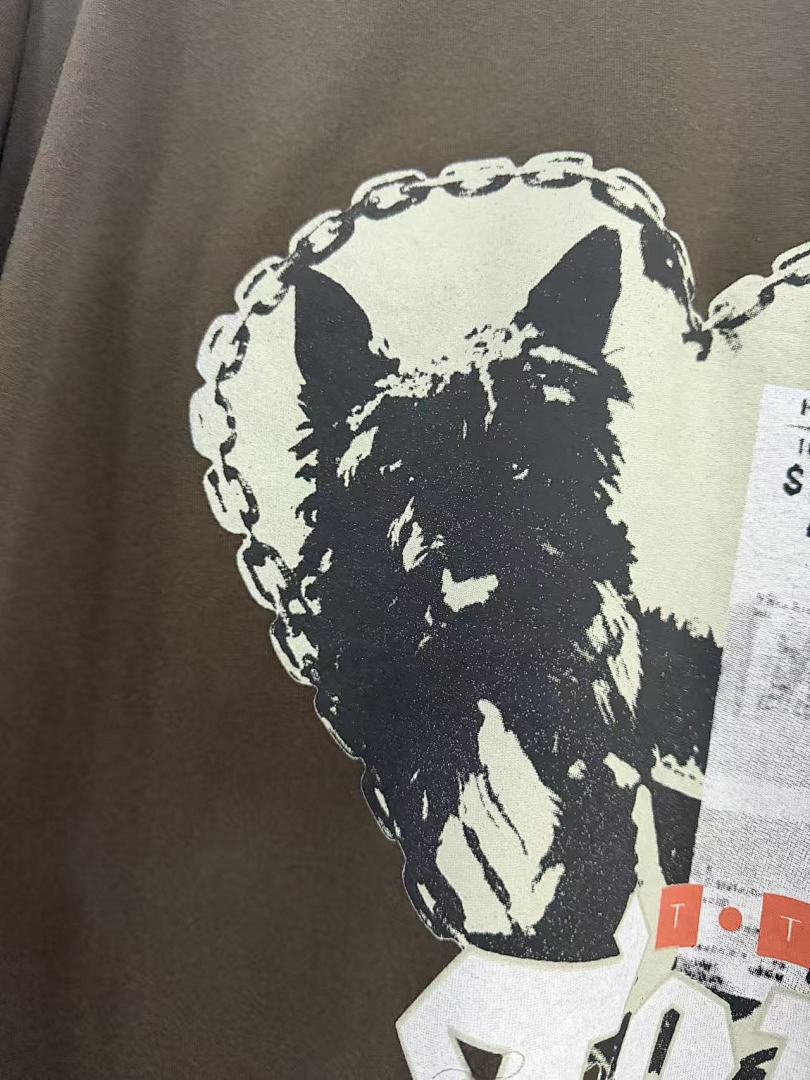 Paly Hollywood Collage Dog Graphic Cropped T-Shirt