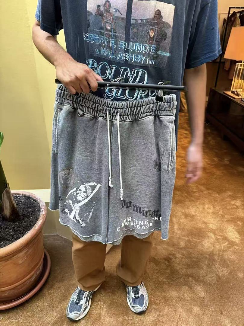 Paly Hollywood Carrying the Message Graphic Shorts