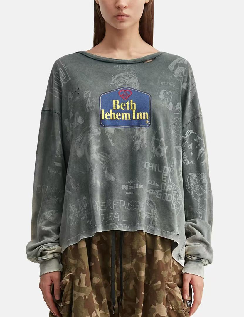 Paly Hollywood Beth Lehem Inn Charcoal Graphic Cropped Long-Sleeve Tee
