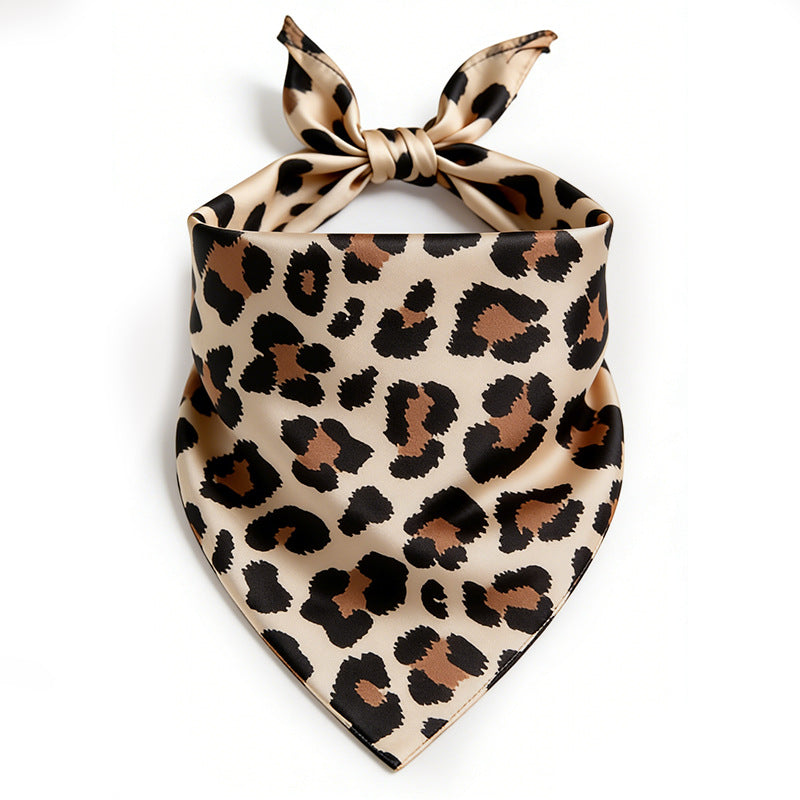 Pet Saliva Towel Dog And Cat Triangle Towel