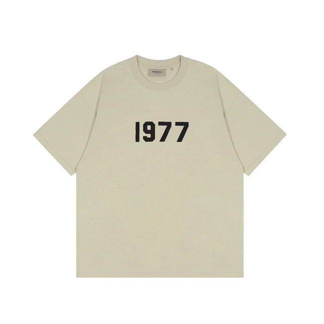 FOG double-line ESSENTIALS short-sleeved T-shirt men European and American couples trendy brand round neck loose cleanfit half-sleeved women (20) Hover Image